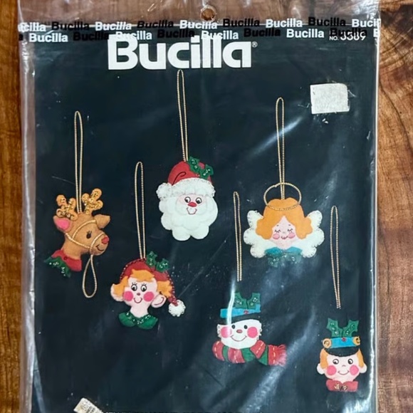 BUCILLA Jeweled “Holiday Ornaments Faces Of Xmas” No.3589 Set Of 6, NEW&SEALED - Picture 1 of 5